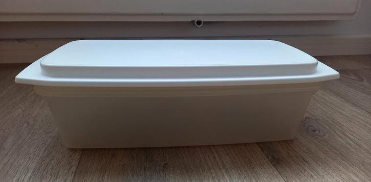 * Vintage kunststof Tupperware ontbijkoek trommel *, Huis en Inrichting, Keuken | Tupperware, Gebruikt, Bus of Trommel, Wit, Verzenden