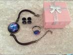 Sieradenset met galaxy-thema: armband, ring, oorbellen, Ophalen of Verzenden, Nieuw, Blauw, Armband