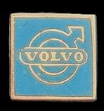 Volvo speld- vierkant l. blauw emaille, Verzamelen, Verzenden, Nieuw, Transport, Speldje of Pin