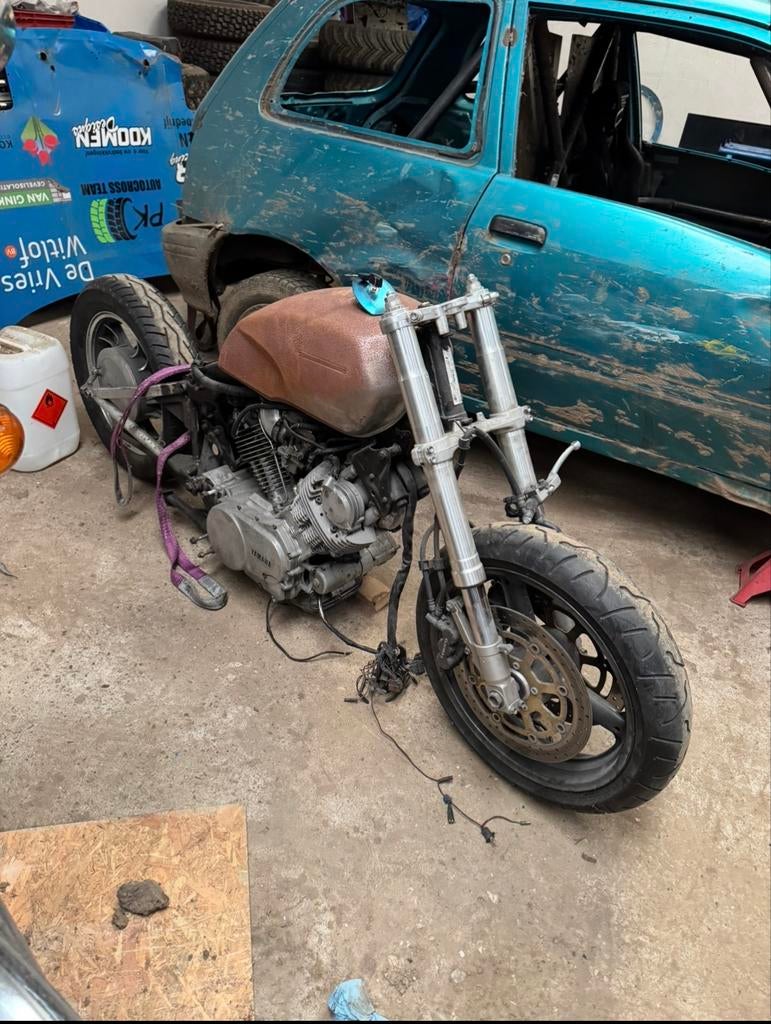 Yamaha Virago 920 project met GSXR 750 voorvork, Motoren, Particulier, Overig