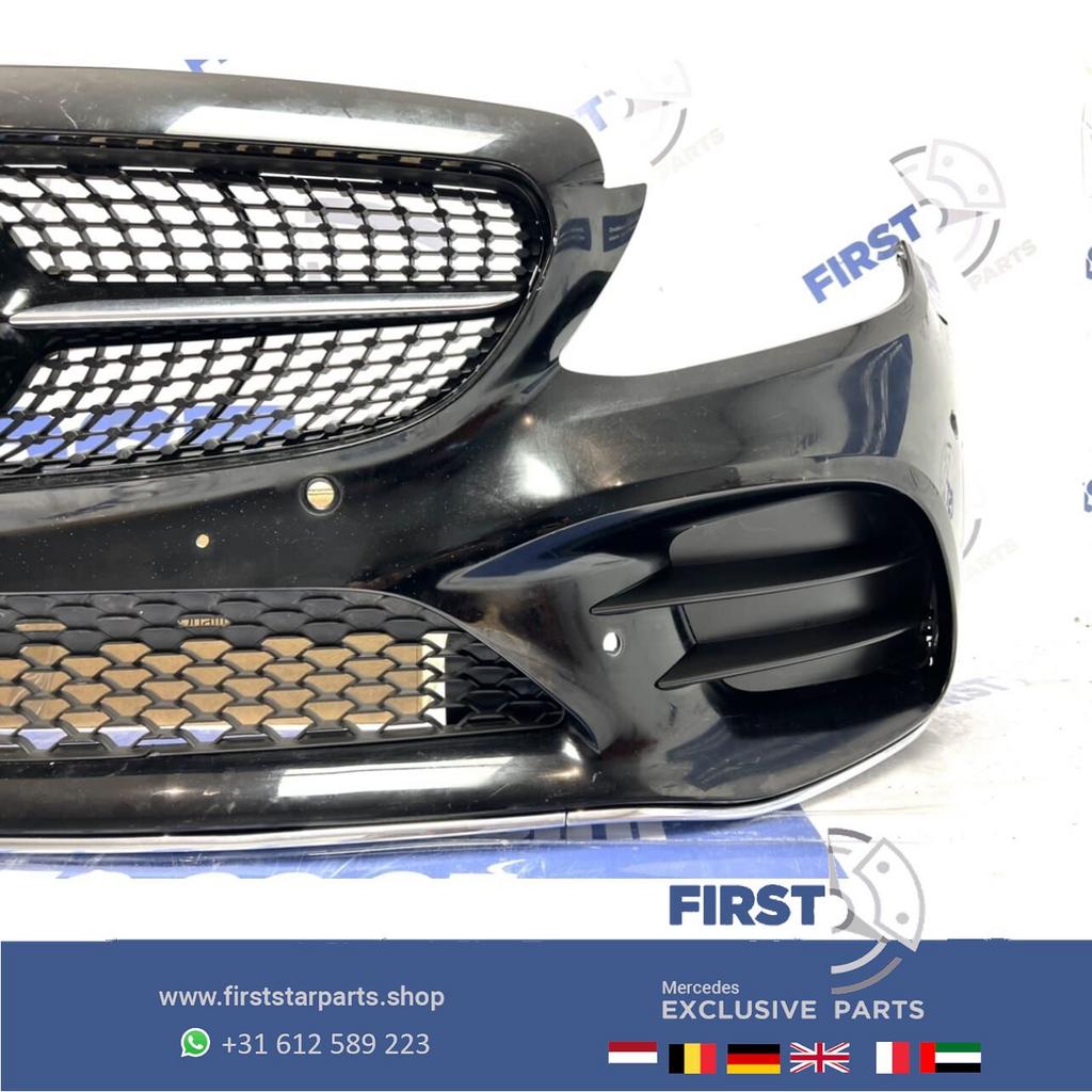 W205 FACELIFT AMG VOORBUMPER + PANAMERICANA GRIL 2019 Merced, Gebruikt, -, Voor, Ophalen of Verzenden