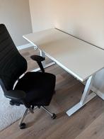 IKEA Verstelbaar Bureau met Bureaustoel, Huis en Inrichting, Bureaus, Ophalen, In hoogte verstelbaar, Gebruikt, Bureau