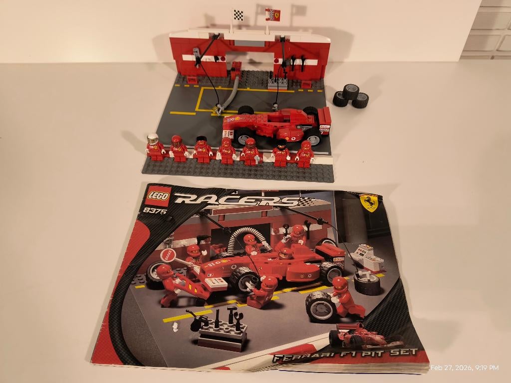 LEGO 8375 Ferrari F1 Pit Set uit racers thema compleet setje, Kinderen en Baby's, Speelgoed | Duplo en Lego, Ophalen of Verzenden
