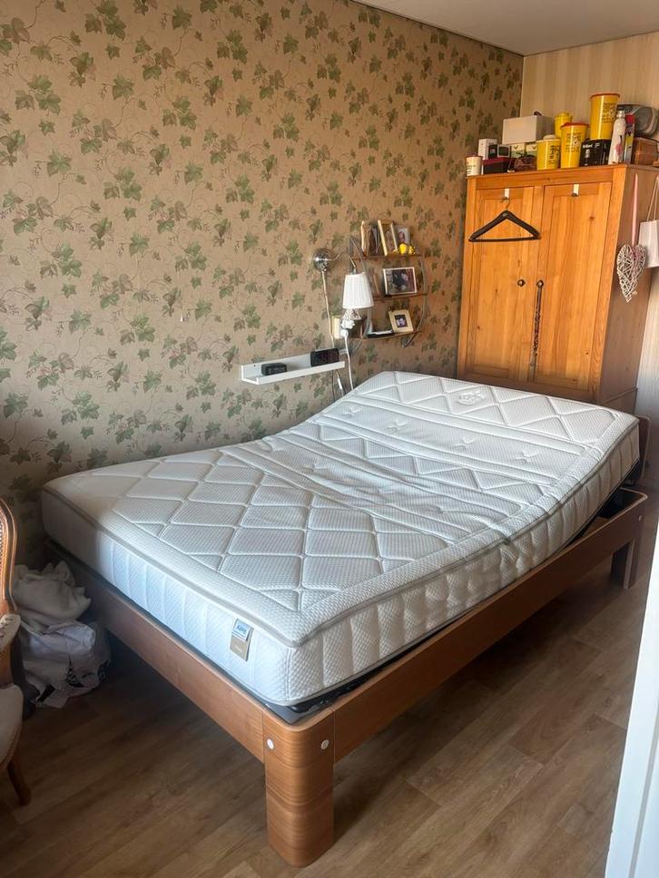 Auping Auronde bed, 140x200, verstelbaar, Huis en Inrichting, Slaapkamer | Bedden, Zo goed als nieuw, Tweepersoons, 140 cm, 200 cm