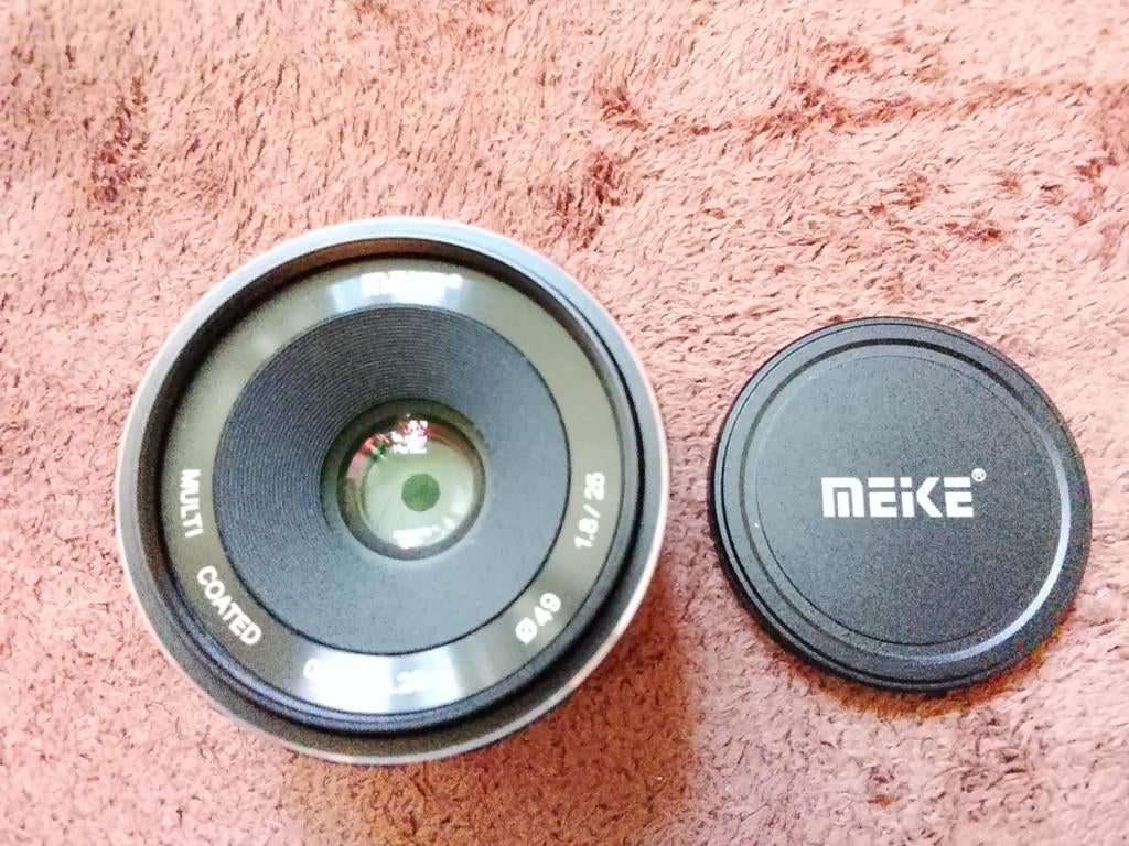 Meike 25mm lens voor micro four thirds camera's, Audio, Tv en Foto, Fotografie | Lenzen en Objectieven, Verzenden