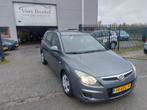 Hyundai I30 CW 1.4i Blue Active Cool 5 deurs + geregelde air, Voorwielaandrijving, Stof, Gebruikt, 4 cilinders