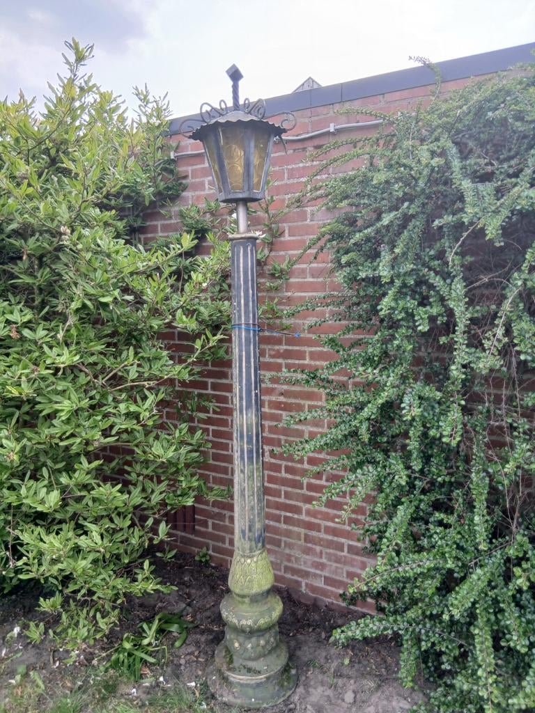 Antieke lantaarnpaal - Gratis afhalen, Tuin en Terras, Buitenverlichting, Gebruikt, Minder dan 50 watt, Overige typen, Ophalen of Verzenden