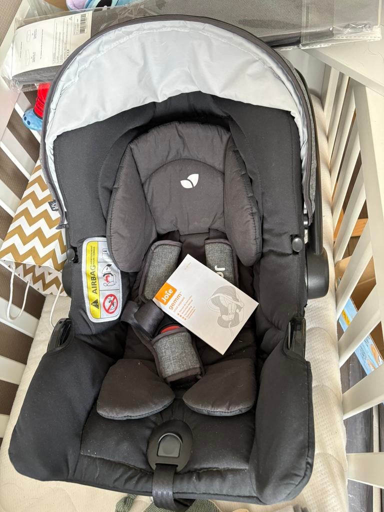 Joie autostoeltje, Kinderen en Baby's, Autostoeltjes, Autogordel, Zo goed als nieuw, 0 t/m 13 kg, Ophalen