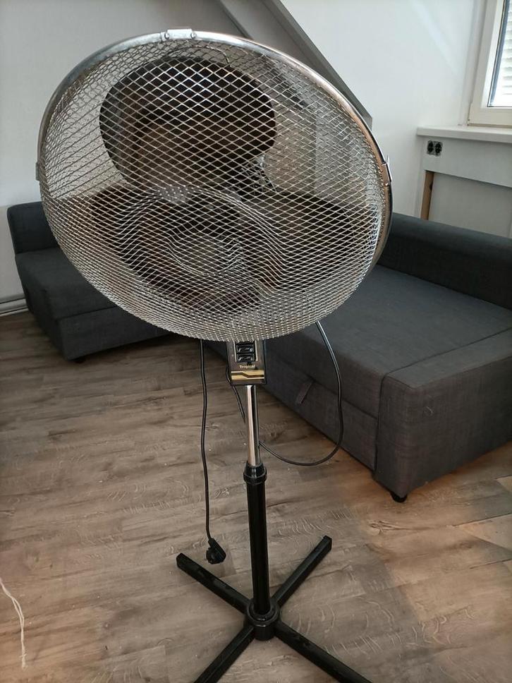 Vintage Statiefventilator - Krachtige Koeling, Witgoed en Apparatuur, Ventilatoren, Gebruikt, Statiefventilator, Ophalen of Verzenden