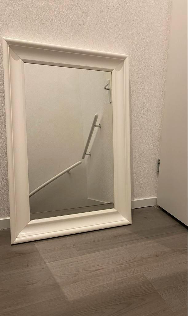 IKEA Hemnes spiegel 60x90 cm - Zo goed als nieuw, Huis en Inrichting, Woonaccessoires | Spiegels, Zo goed als nieuw, 50 tot 75 cm