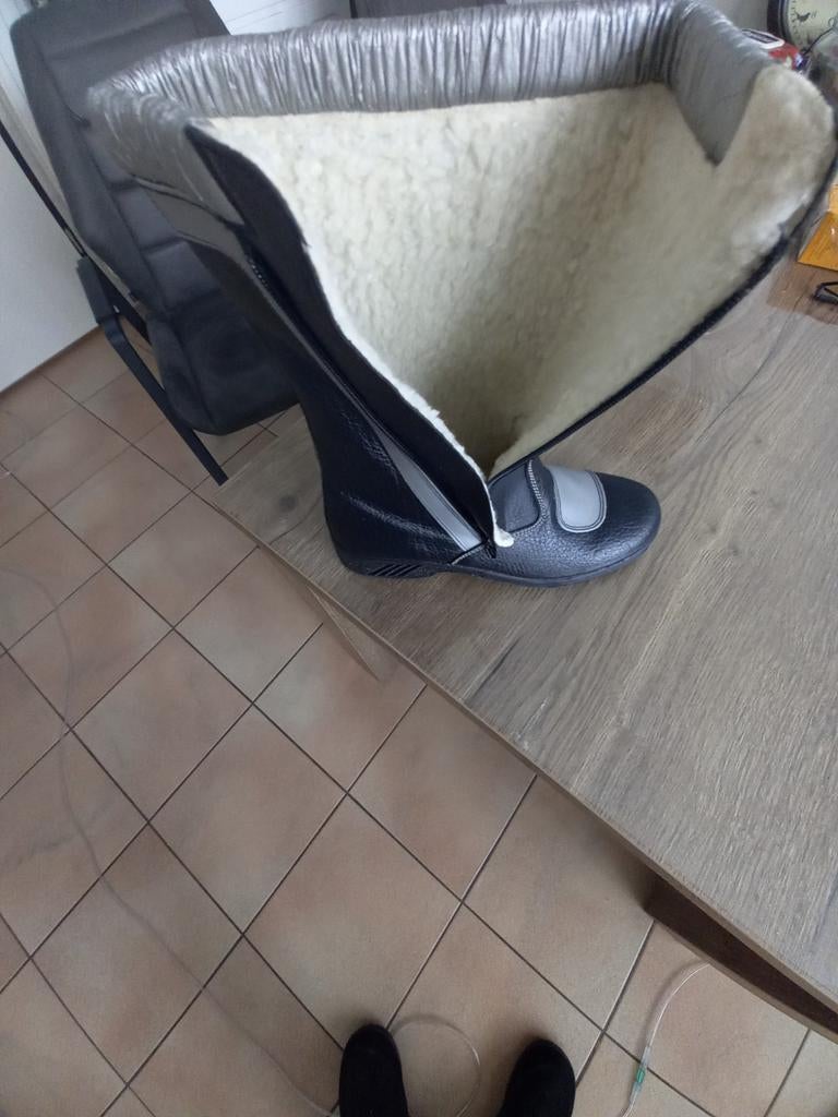 Nieuwe leren motorlaarzen, Motoren, Kleding | Motorkleding, Ophalen of Verzenden, Nieuw met kaartje, Laarzen