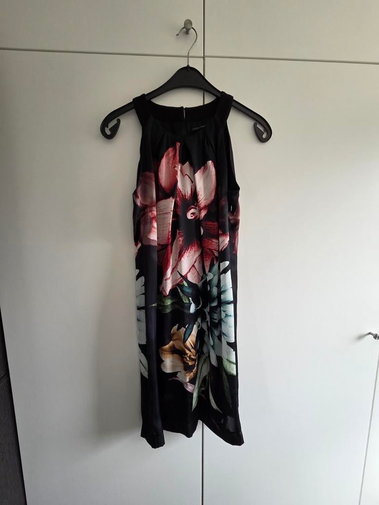 Korte jurk met bijpassend jasje, Kleding | Dames, Ophalen of Verzenden, Zo goed als nieuw