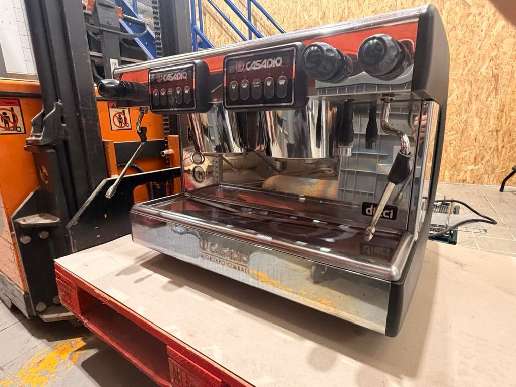 Espressomachine horeca Casadio 2-groeps, Witgoed en Apparatuur, Ophalen, Espresso apparaat, 10 kopjes of meer, Koffiebonen