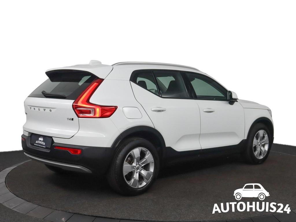 Volvo XC40 2.0 T4 AWD Momentum Pro 360camera LED 1-EIGENAAR, Auto's, Automaat, Gebruikt, Leder en Stof, Wit