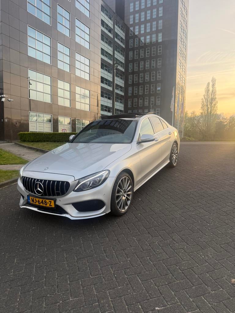 Mercedes-Benz C-Klasse 2.2 CDI C250 Sedan 4M AUT 2015 Grijs, Parkeerassistent, 1800 kg, 4 cilinders, Leder