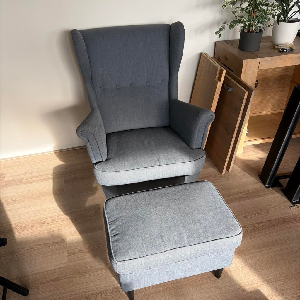 IKEA Strandmon met voetenbankje, Ophalen, Zo goed als nieuw, 75 tot 100 cm, Minder dan 50 cm