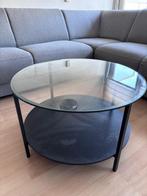 Salontafel VITTSJO IKEA rond zwart met glazen blad, Huis en Inrichting, Ophalen, 50 tot 100 cm, Rond, Zo goed als nieuw