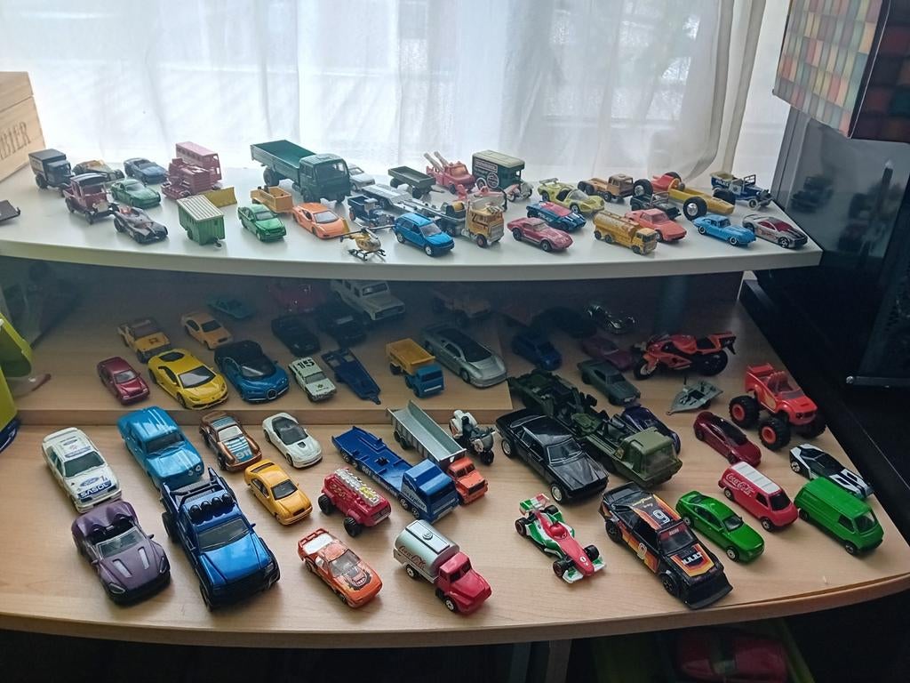 Partij Modelauto's/Speelgoedautootjes, Hobby en Vrije tijd, Modelauto's | Overige schalen, Gebruikt, Auto, Ophalen of Verzenden