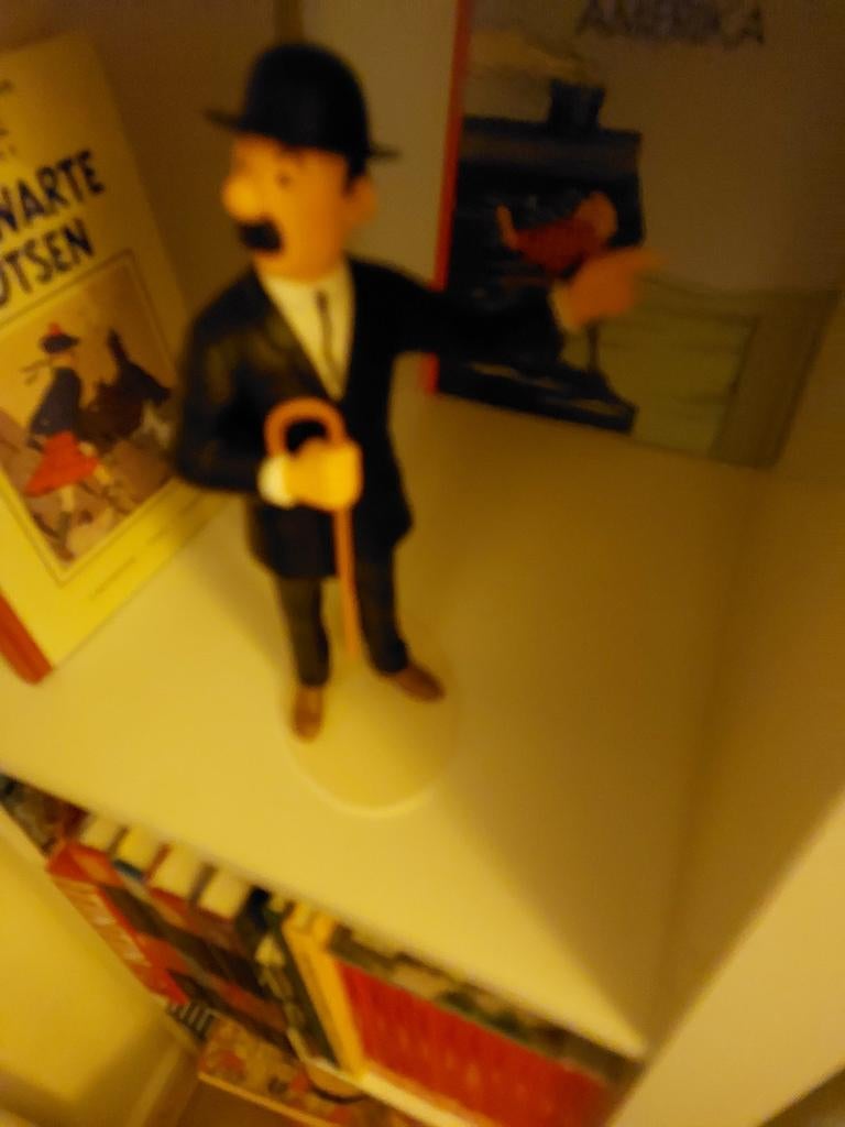 Kuifje beelden met doos en certificaat, Verzamelen, Ophalen of Verzenden, Kuifje, Zo goed als nieuw, Beeldje of Figuurtje