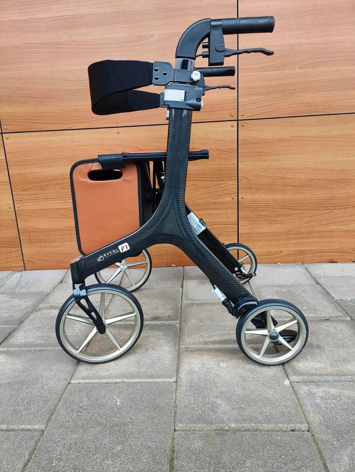 Excel F1 rollator van carbon lichtgewicht, Diversen, Rollators, Zo goed als nieuw, Lichtgewicht, Ophalen of Verzenden