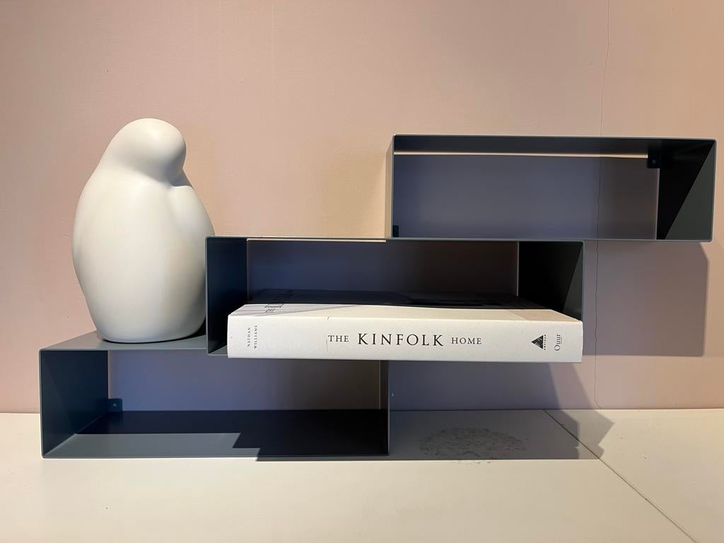 Design on Stock Mason wandrek - Steelblue | NIEUW!, Huis en Inrichting, Woonaccessoires | Wandplanken en Boekenplanken, Ophalen of Verzenden