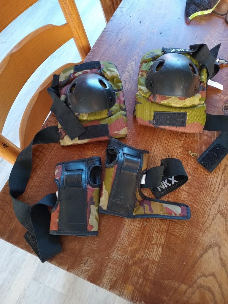 NKX Camouflage Knie- en Handbescherming Set, Ophalen of Verzenden, Gebruikt, Bescherming, Overige merken