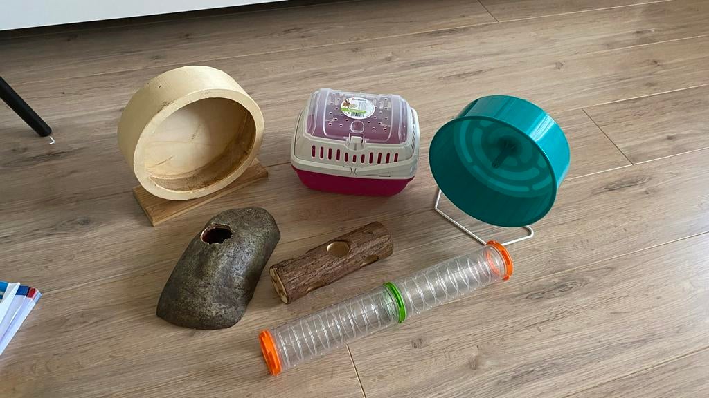 Hamster spullen, Dieren en Toebehoren, Ophalen, Zo goed als nieuw, Loopwiel of Rad