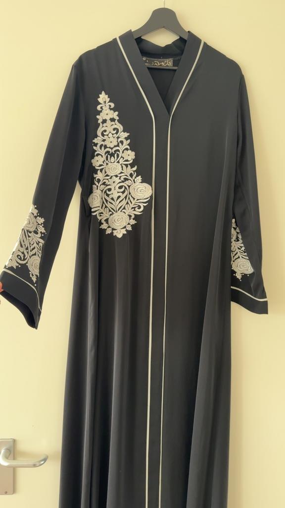 Abaya, Maat 38/40 (M), Overige typen, Zwart, Ophalen of Verzenden