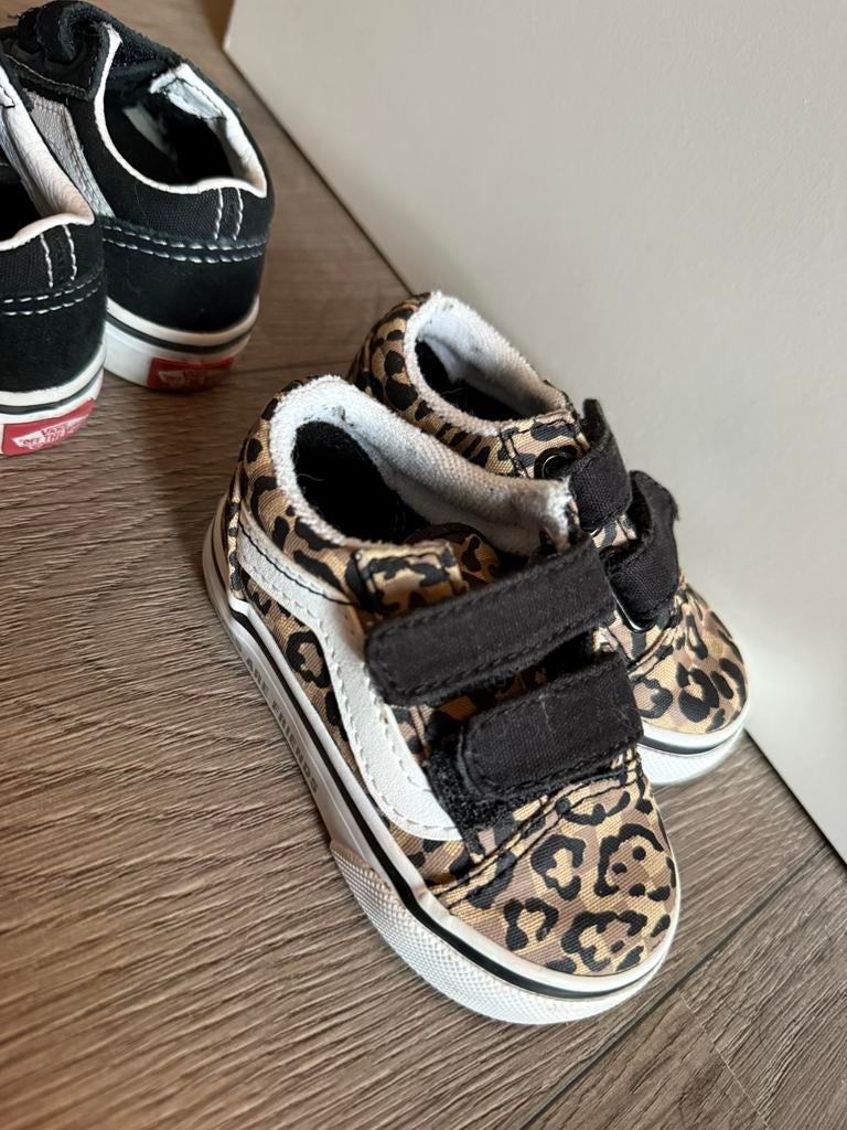 Vans maat 19 panterprint, Ophalen of Verzenden, Zo goed als nieuw, Jongetje of Meisje, Schoentjes