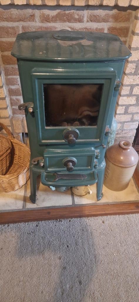 Stovax Brunel hout kachel, Huis en Inrichting, Ophalen, Houtkachel, Zo goed als nieuw, Vrijstaand