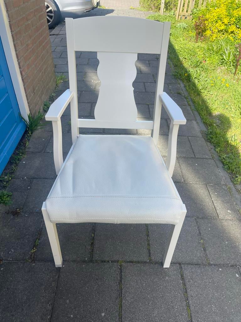 4 Mooie witte IngaTorp stoelen!, Ophalen, Landelijk, Romantisch, Wit, Zo goed als nieuw