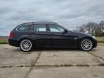 BMW 3-Serie 2.5 I 325 Touring AUT 2005 Zwart, Auto's, Automaat, Achterwielaandrijving, Zwart, 2497 cc