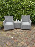 2 tuinstoelen met tafeltje, Tuin en Terras, Ophalen, Gebruikt, Kunststof