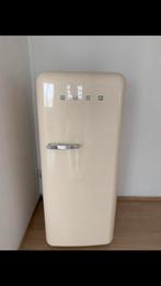 Creme smeg koelkast, 200 liter of meer, Zo goed als nieuw, Met vriesvak, 160 cm of meer