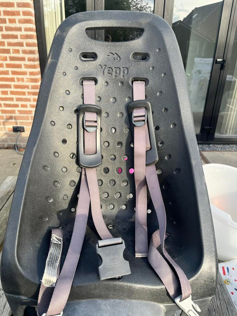 Yepp fietsstoeltje achterop, 15 t/m 25 kg, Achterzitje, Ophalen of Verzenden, Gebruikt