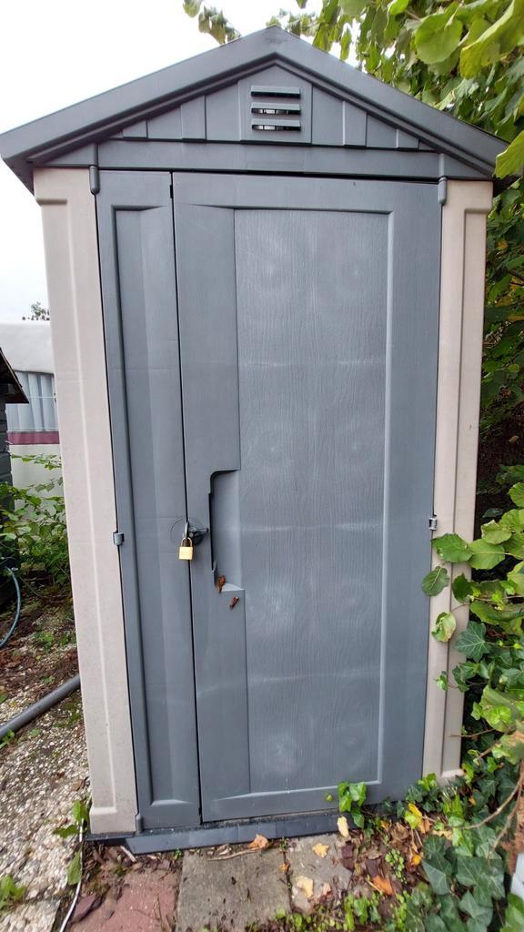 Keter tuinhuisje opbergkast kast kunststof, Tuin en Terras, Tuinhuizen, Gebruikt, Schuur, Kunststof, Minder dan 250 cm, Minder dan 200 cm
