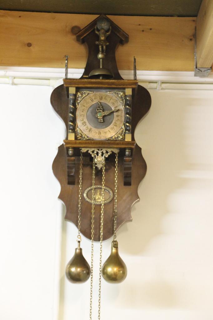 Antieke wandklok / Friese staartklok met gewichten  “as is”, Ophalen of Verzenden