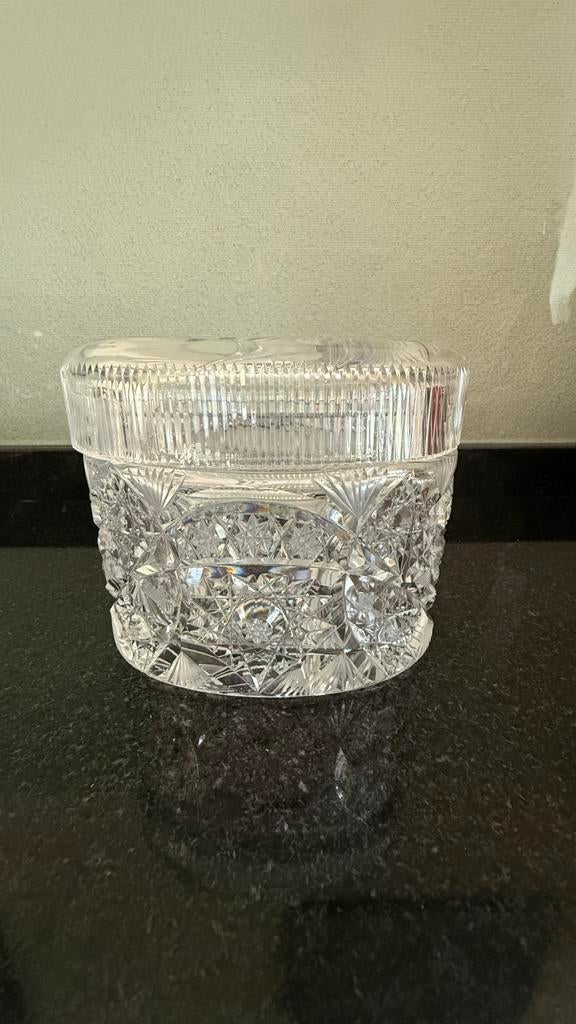 Antiek zwaar kristallen pot met deksel. Mooi slijpsel., Antiek en Kunst, Verzenden