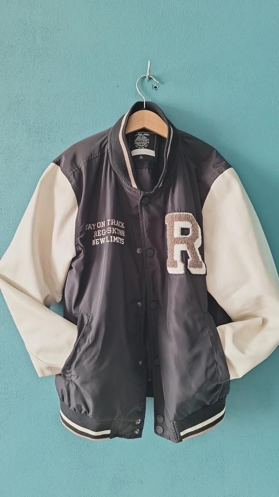 Stoere bomberjack maat 152 voor jongens of meisjes, Kinderen en Baby's, Kinderkleding | Maat 152, Gebruikt, Jongen of Meisje, Ophalen of Verzenden