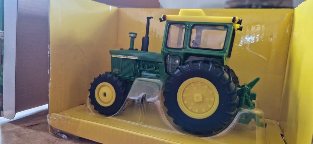 John Deere 4020 Miniatuur 1:32 Britains - Nieuw in OVP, Ophalen of Verzenden, Nieuw, Tractor of Landbouw, Britains