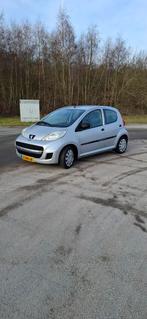 Zilvergrijze Peugeot 107 2010, Auto's, Particulier, Te koop