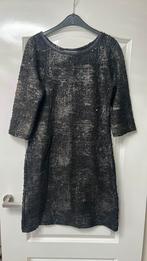 Super leuk stijlvol jurkje van Sanne maat M  Zwart brons, Kleding | Dames, Maat 38/40 (M), Zwart, Ophalen of Verzenden, Zo goed als nieuw