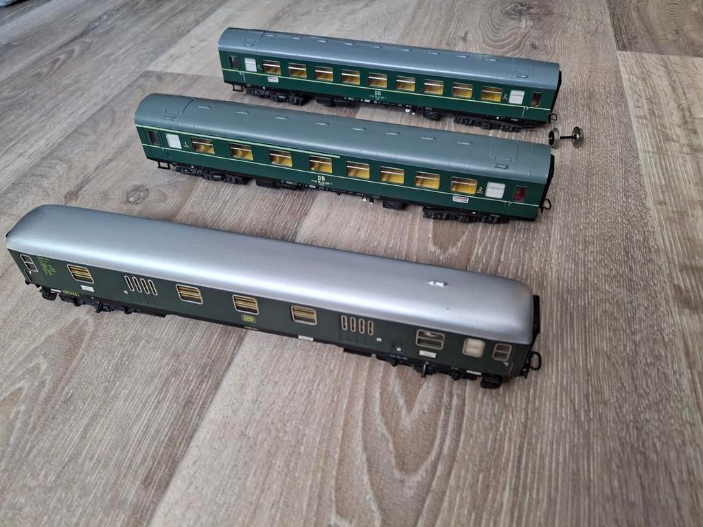 Piko/Marklïn HO passagierswagons, Hobby en Vrije tijd, Modeltreinen | H0, Wisselstroom, Gebruikt, Wagon, Piko