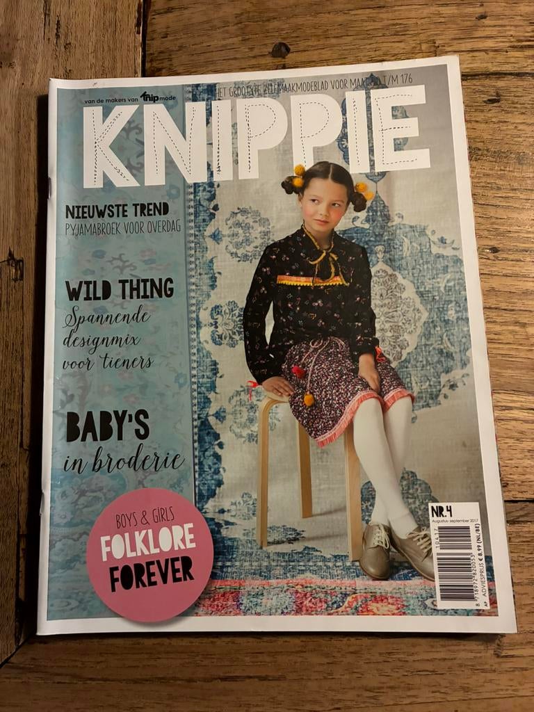 Knippie sept 2017, Hobby en Vrije tijd, Kledingpatronen, Ophalen of Verzenden, Zo goed als nieuw, Kind, Overige merken