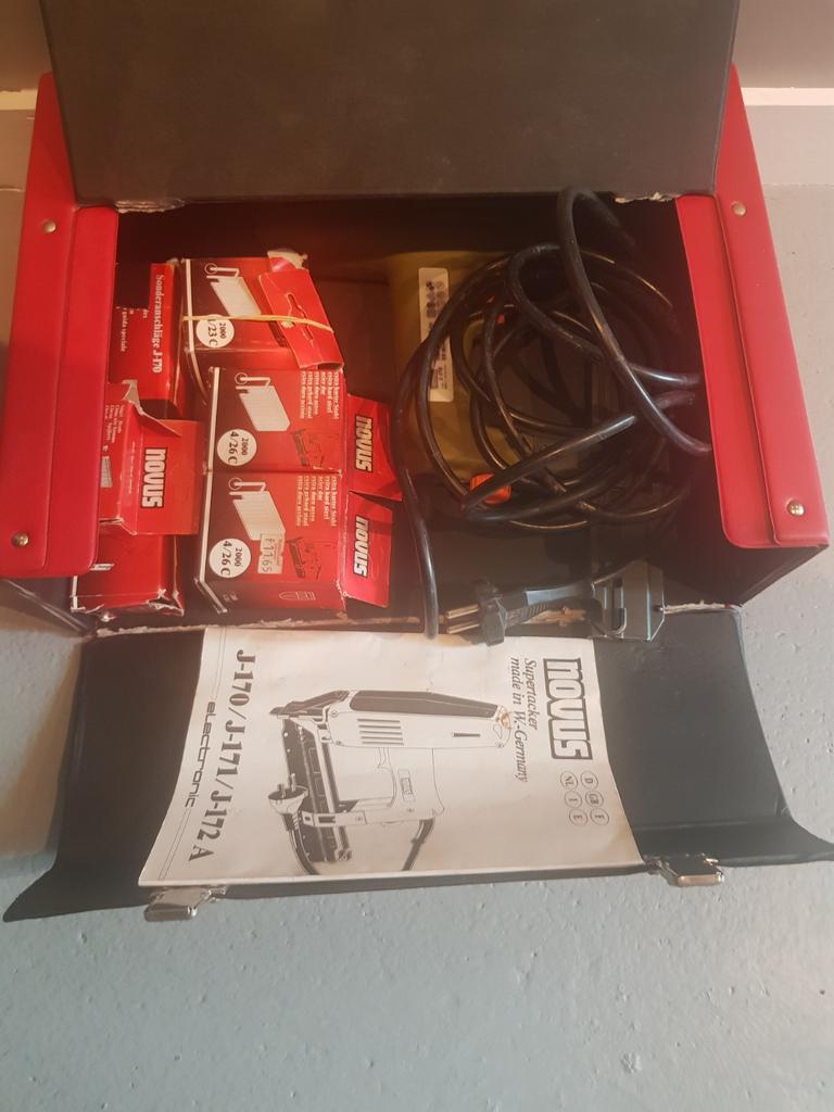 Tacker merk Novus, Ophalen of Verzenden