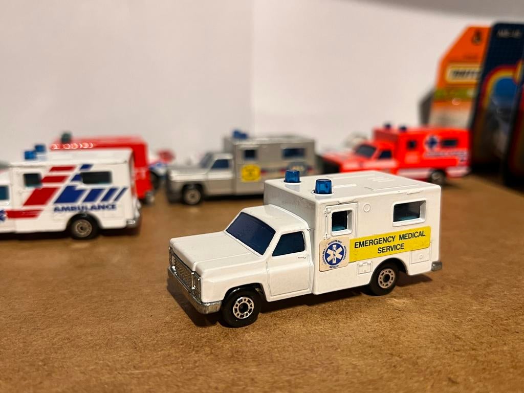 Matchbox Superfast 41 Ambulance Emergency medical service, Ophalen of Verzenden, Zo goed als nieuw, Auto, Matchbox