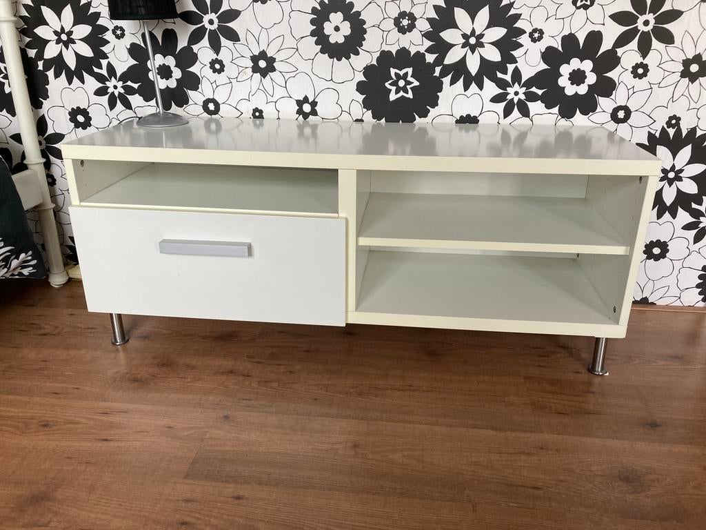 Ikea kastje, Ophalen, 100 tot 150 cm, Zo goed als nieuw, Minder dan 100 cm