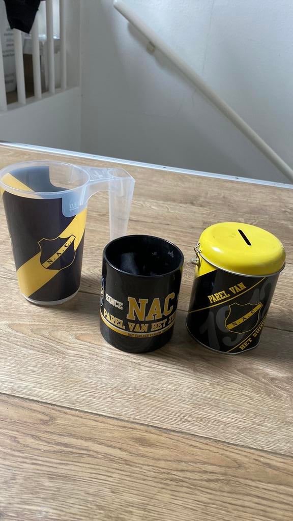 Nac mok spaarpot en beker, Ophalen of Verzenden, Zo goed als nieuw, Overige materialen, Minder dan 25 cm