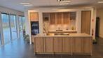 Showroomkeuken keller Japandi hout fineer zeer luxe, Ophalen, Overige typen, Met kookeiland, Graniet of Steen
