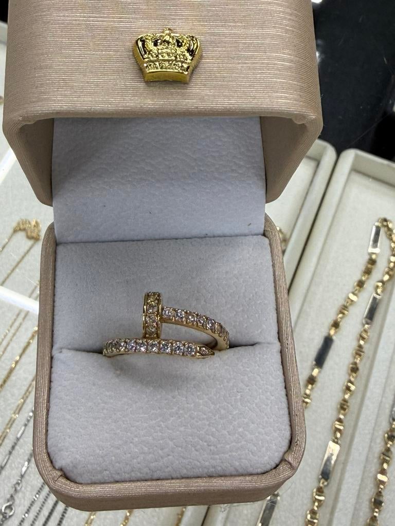 Geelgouden ring, 18 tot 19, Nieuw, Ophalen of Verzenden, Dame